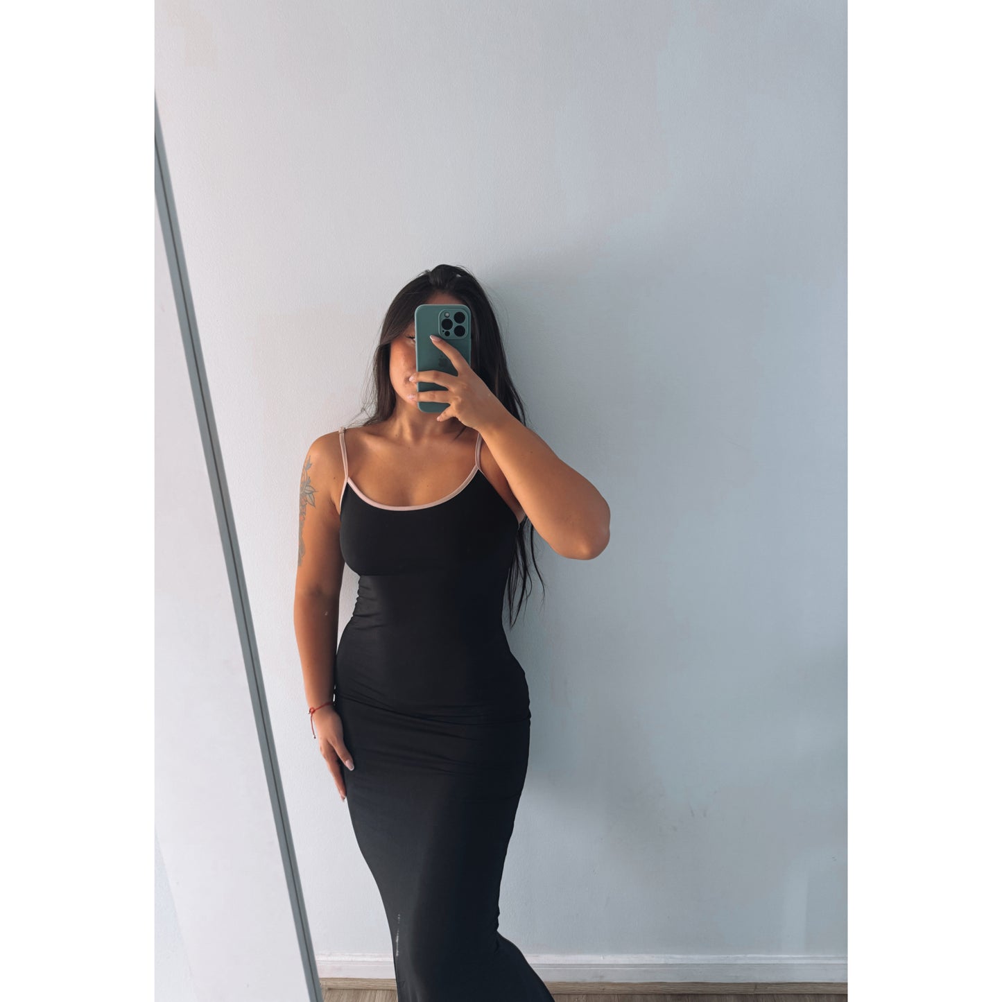 MAXI VESTIDO NEGRO